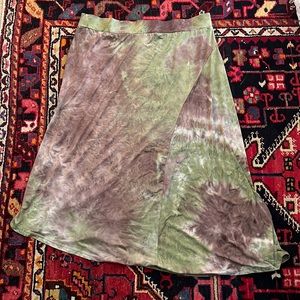 90’s tie dye slinky skirt
